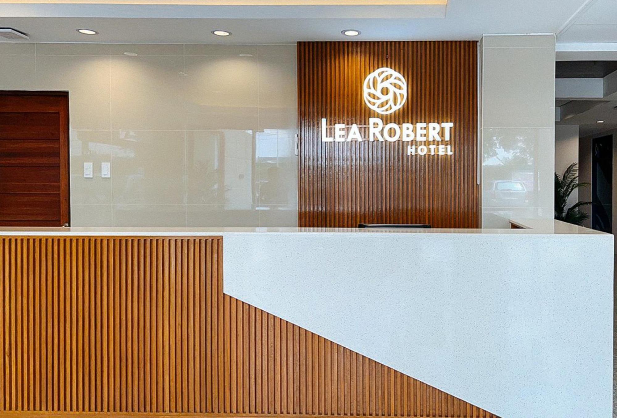 Lea Robert Hotel Angeles Pampanga By Reddoorz ภายนอก รูปภาพ