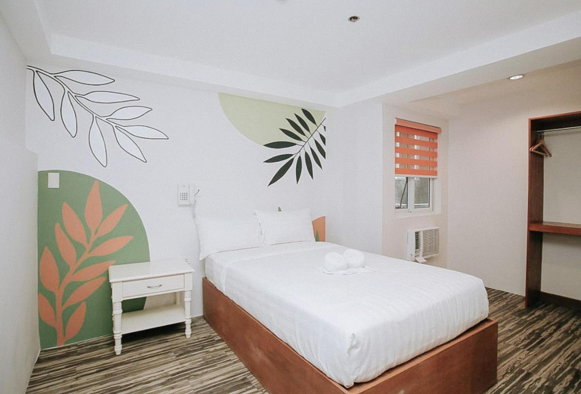 Lea Robert Hotel Angeles Pampanga By Reddoorz ภายนอก รูปภาพ
