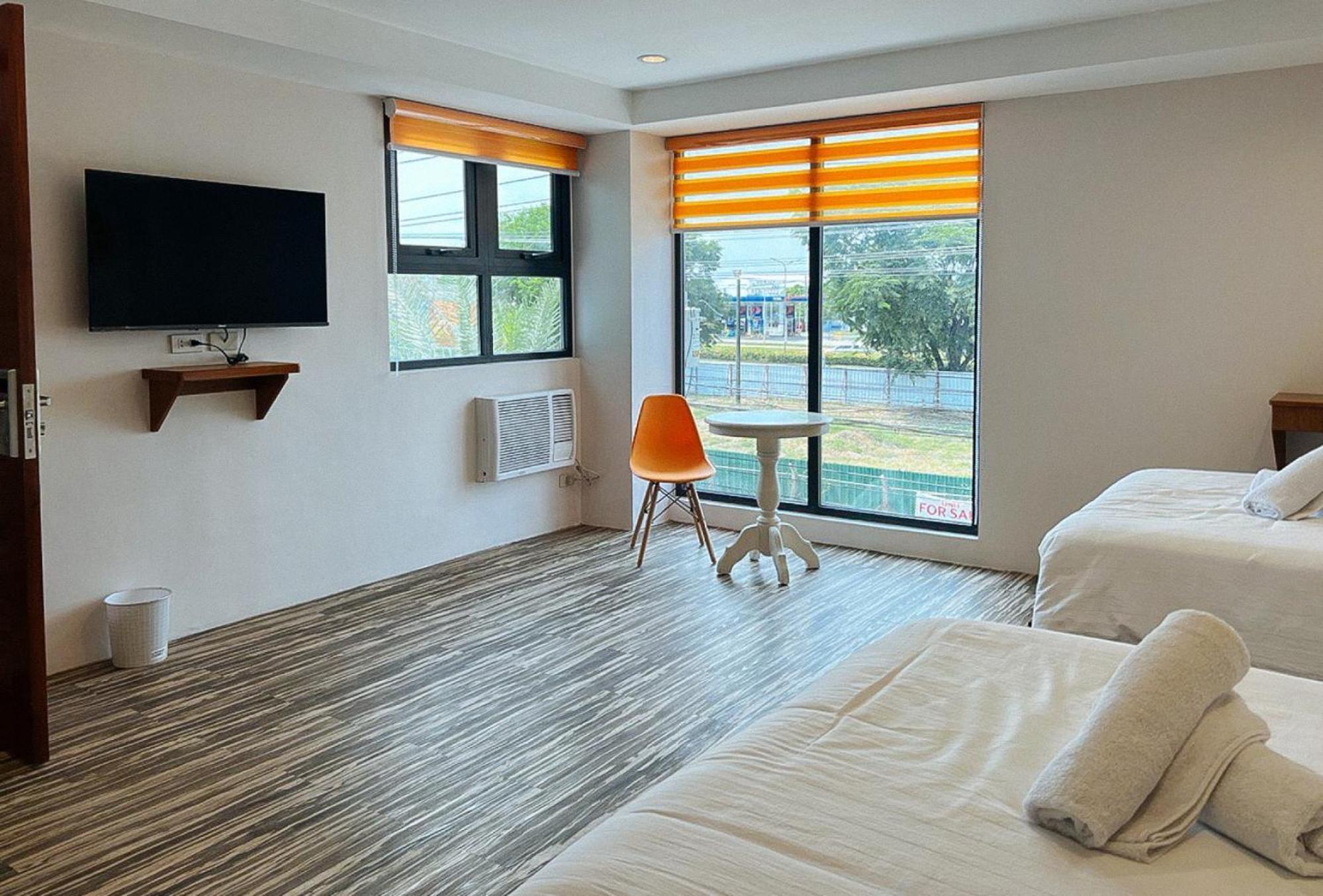 Lea Robert Hotel Angeles Pampanga By Reddoorz ภายนอก รูปภาพ